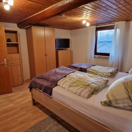 Apartment Altrichter Wabern